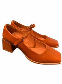 Intenionally Cognac Size 8 Shoes