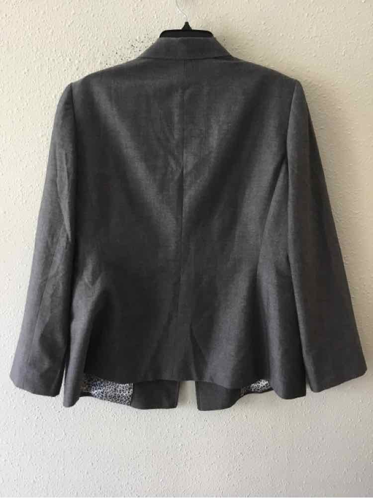 Tahari grey Size 16 Blazer