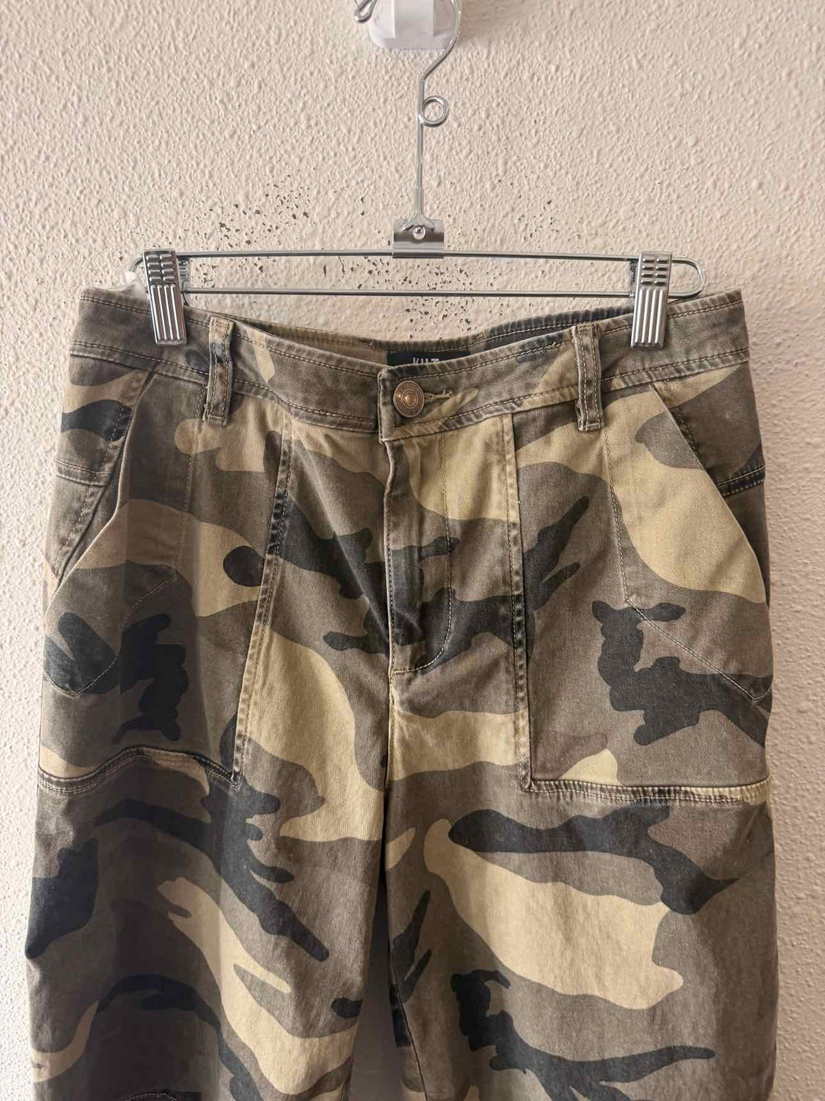 Kut cameo Size 2 Pants