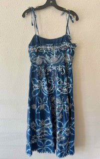 sea Blue and White Size 6 Dress