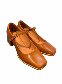 Intenionally Cognac Size 8 Shoes