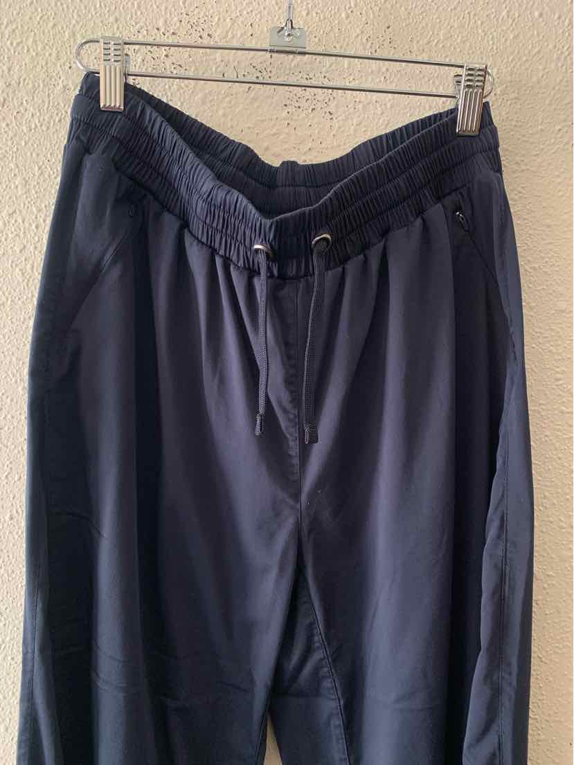tasc Navy Size M Pants