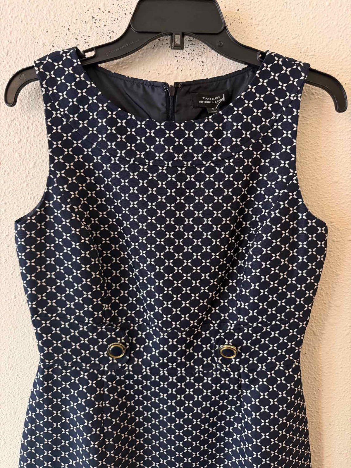 Tahari Arthur Levine blue & ivory Size 4 Dress