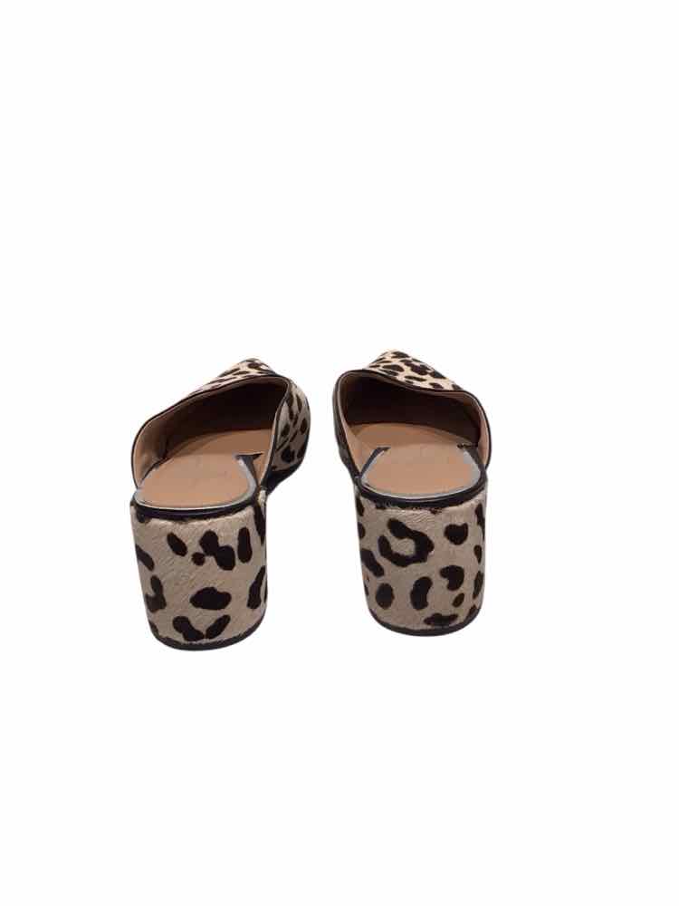 Linea Paolo Cheetah Size 9 Shoes