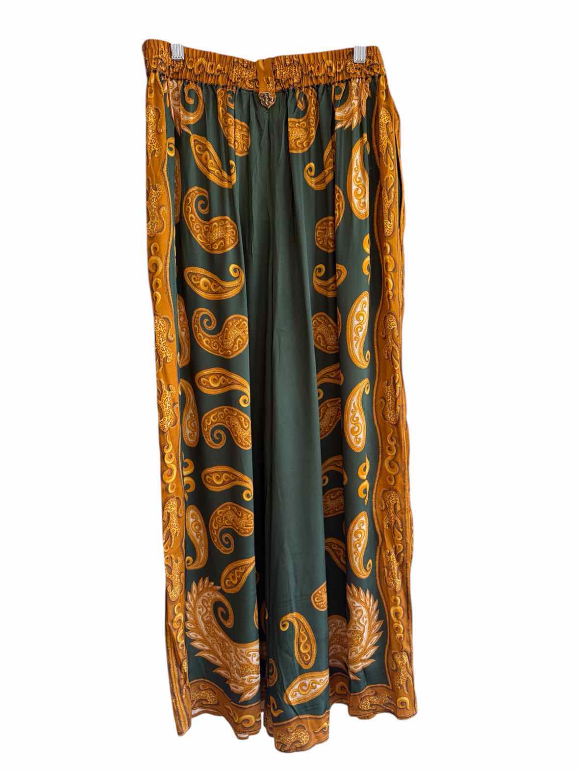 Farm for Anthropologie Green and Gold Size M Pants