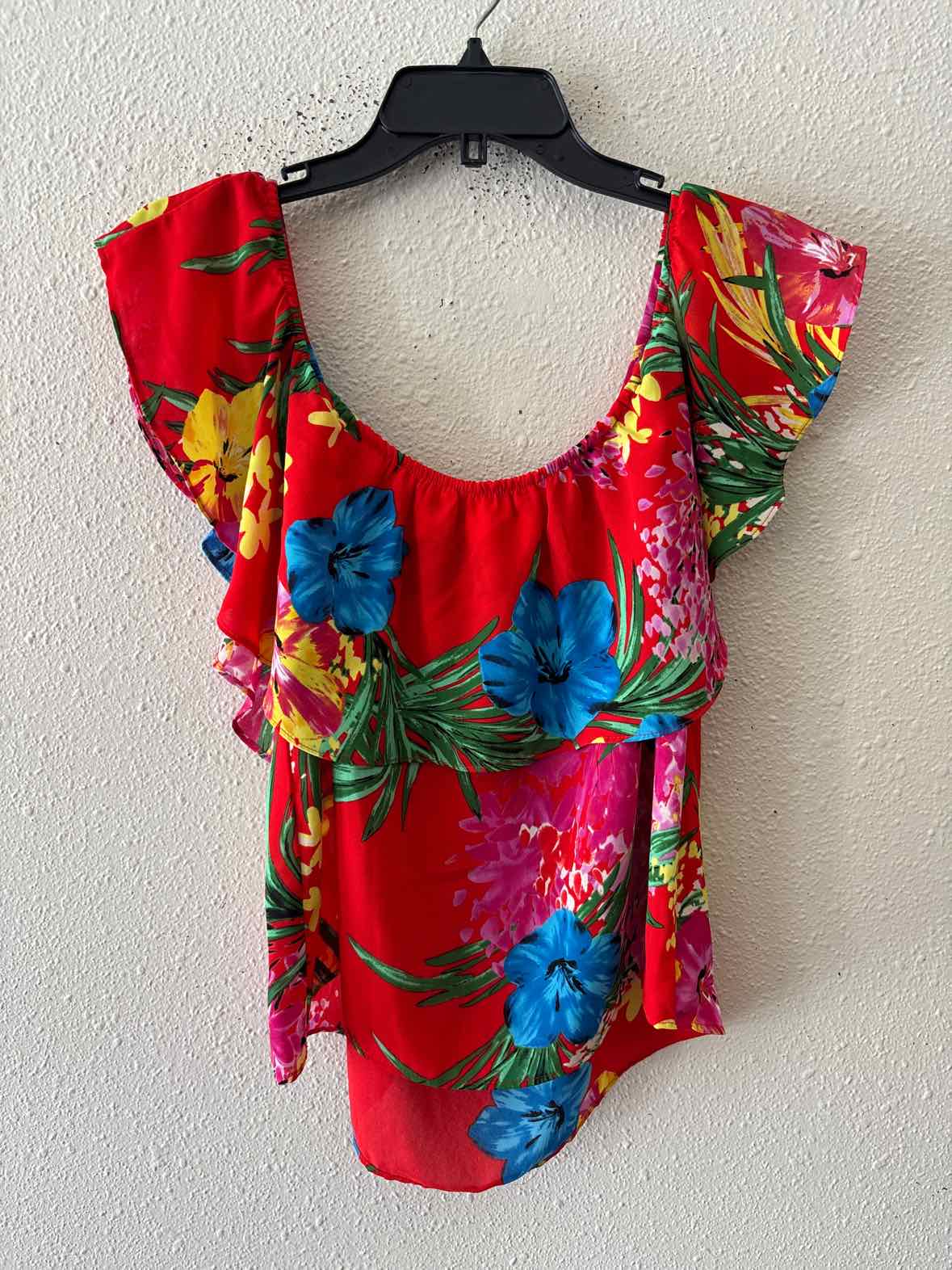 Show Me Your MuMu Red multi Size M Shirt