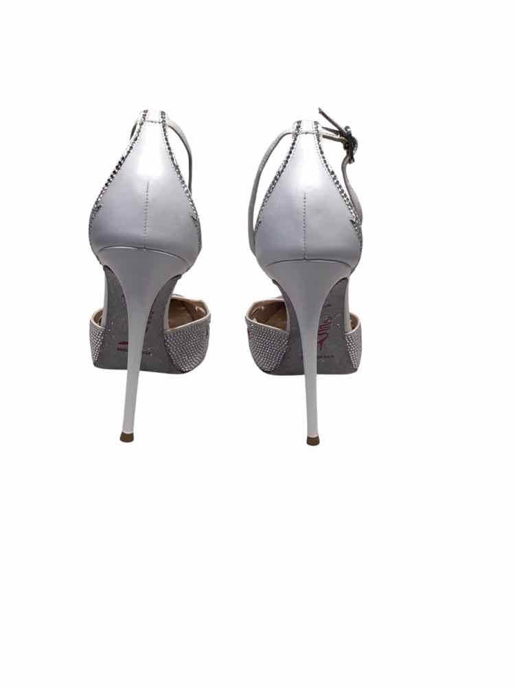 Rene Caovilla Ivory Size 38 Shoes