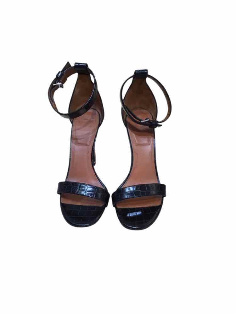 Givenchy Black Size 38 Shoes