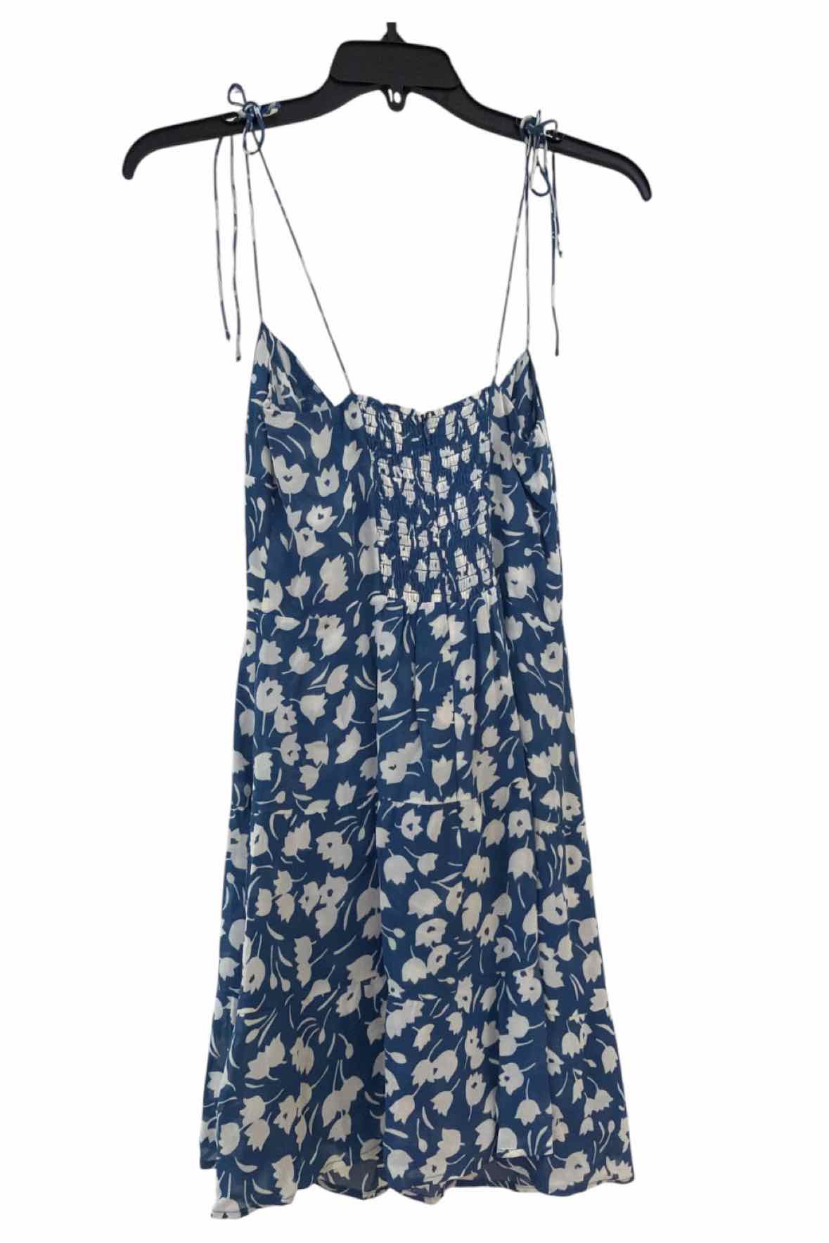 reformation blue and white dress BRYSON | It has a sweetheart neckline Reformation | Dresses | Reformation