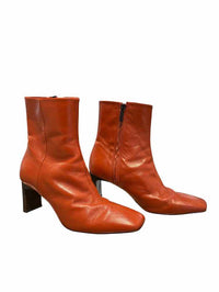 Flattered Orange Size 6 Shoes