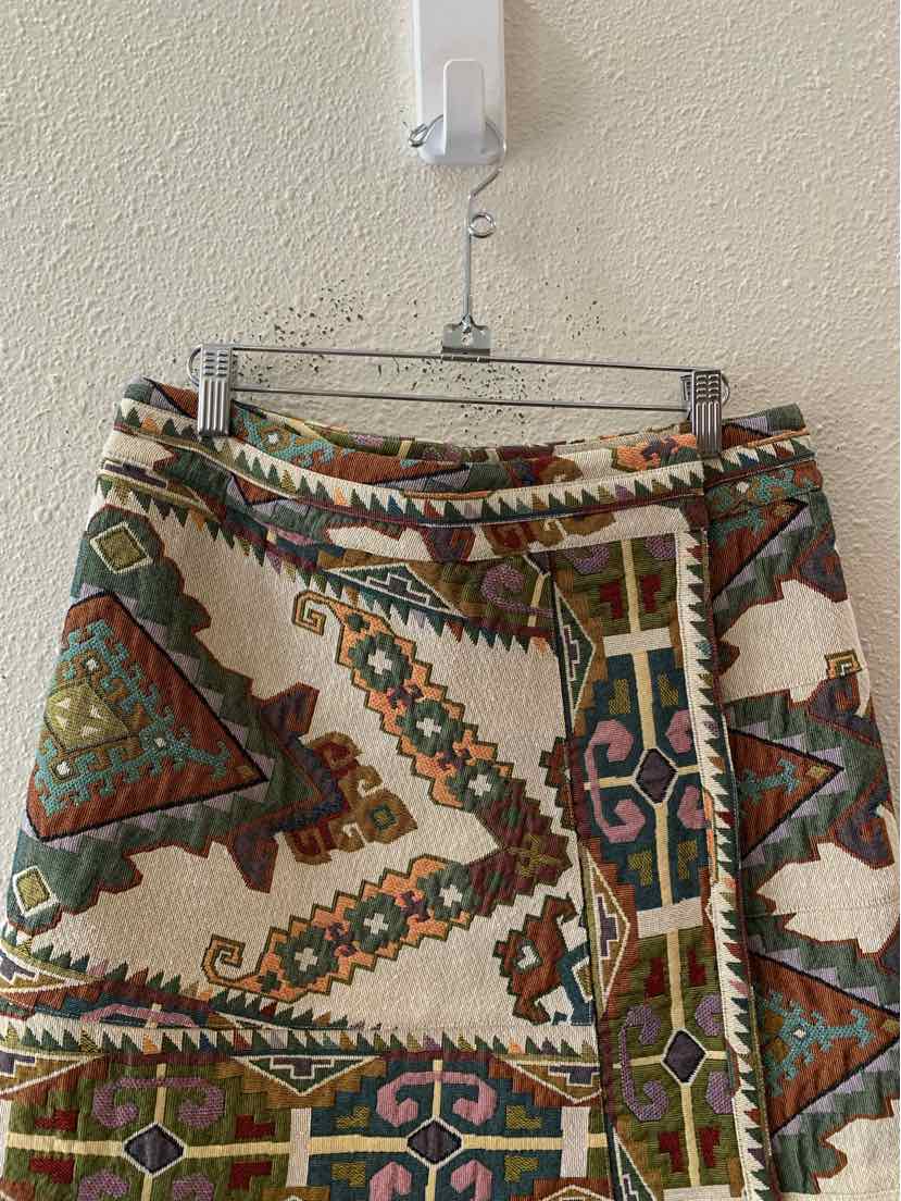 Hunter Bell Cream Multi Size 10 Skirt