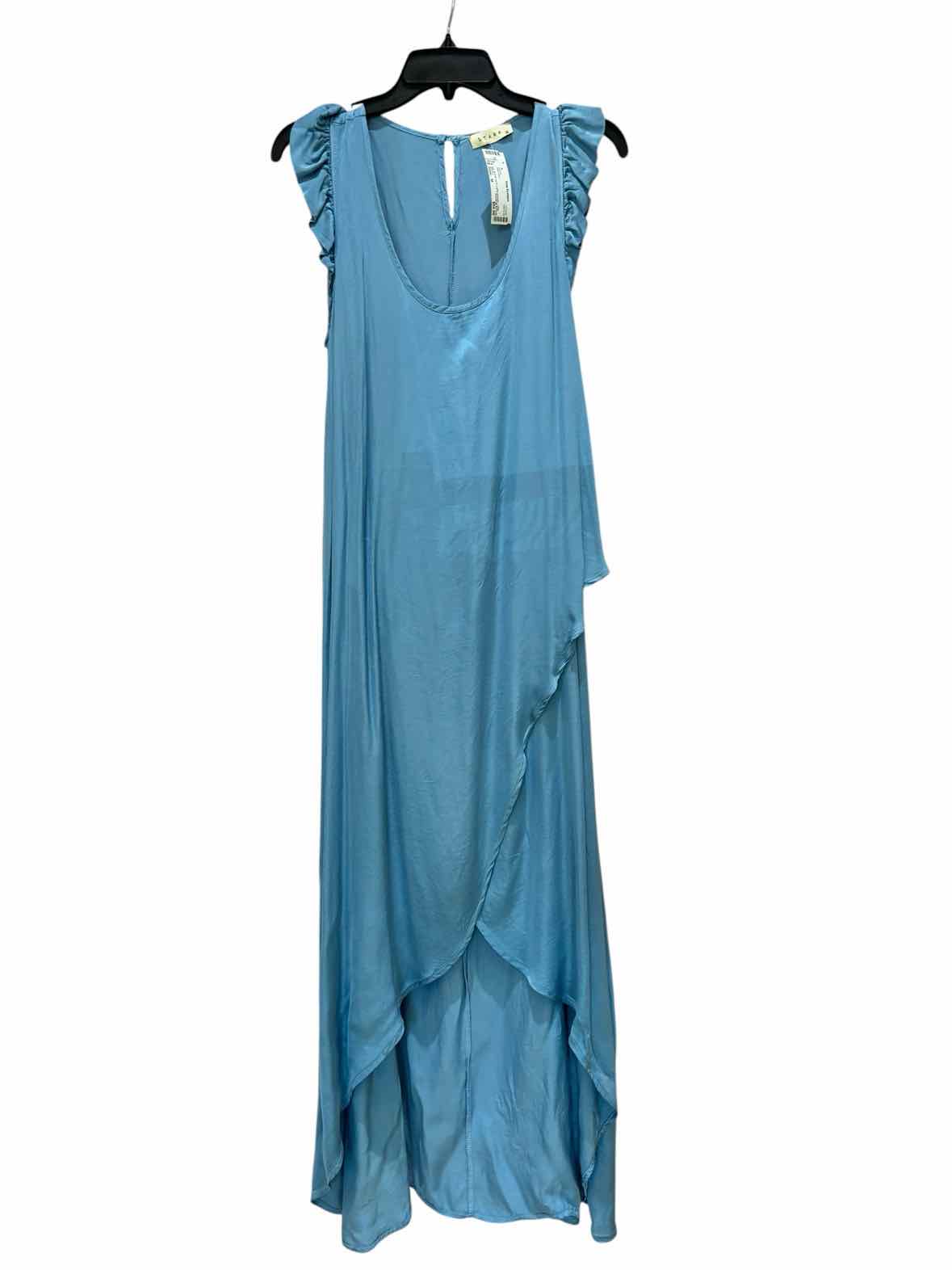 Stark x Baby Blue Size M Dress