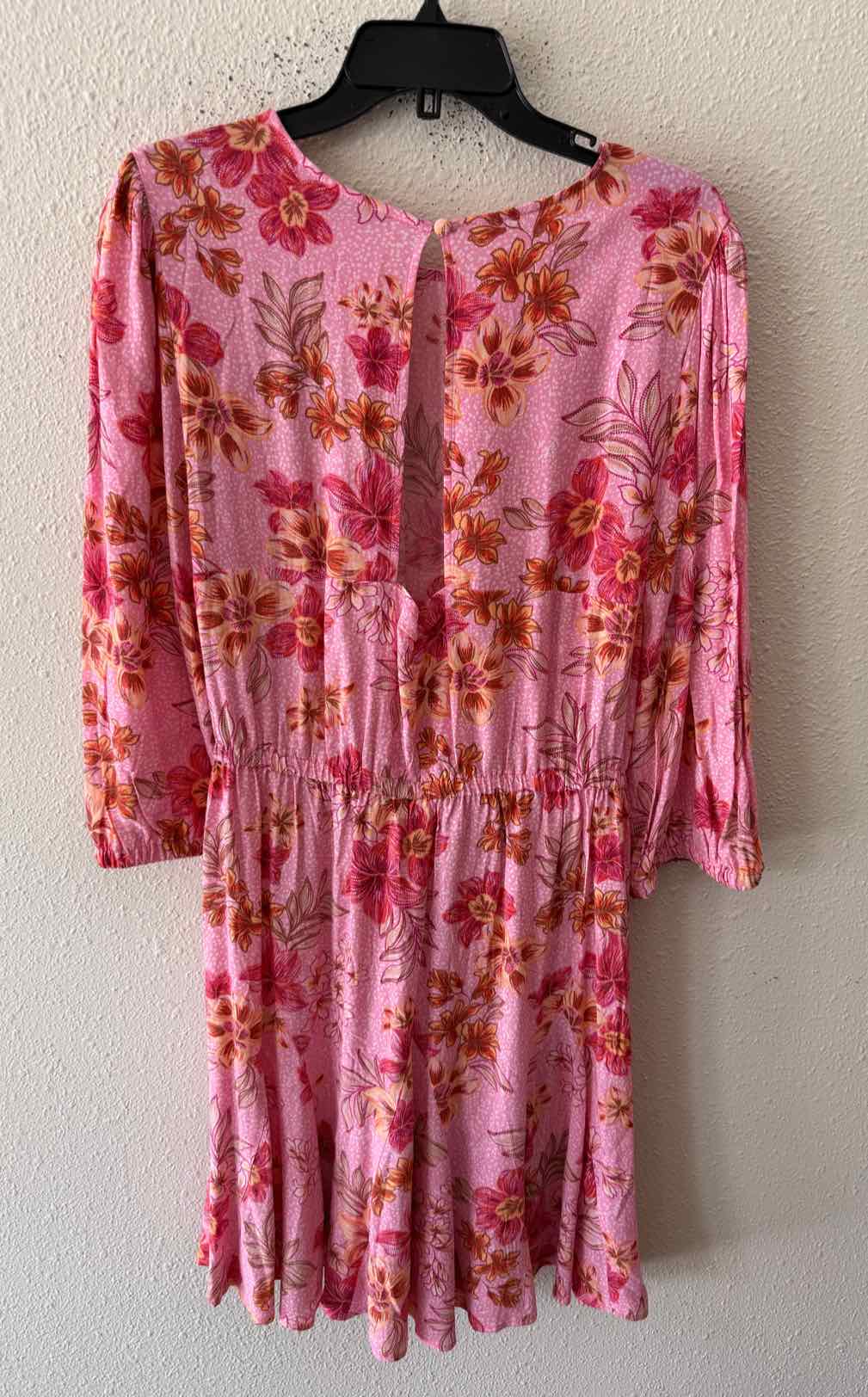loft dress Pink Multi Size XL – Swap Boutique Winter Edits The most comfortable cotton Strapless neckline with inside <strong>STEP 3:</strong>  Additional Insurance:$23000 Total (+$750.00)