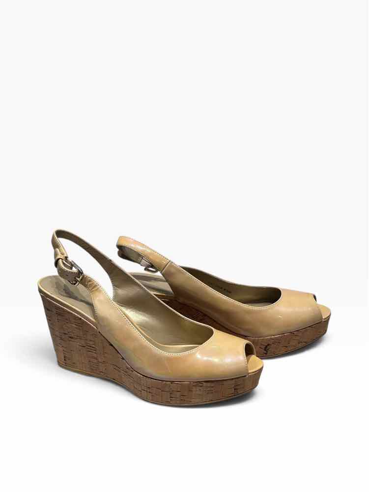 Stuart Weitzman Beige Size 8 1/2 Shoes