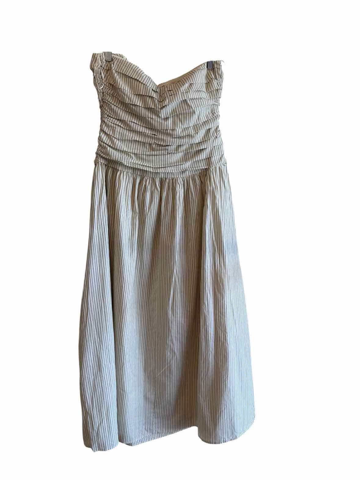 DISSH Ivory Size 10 Dress