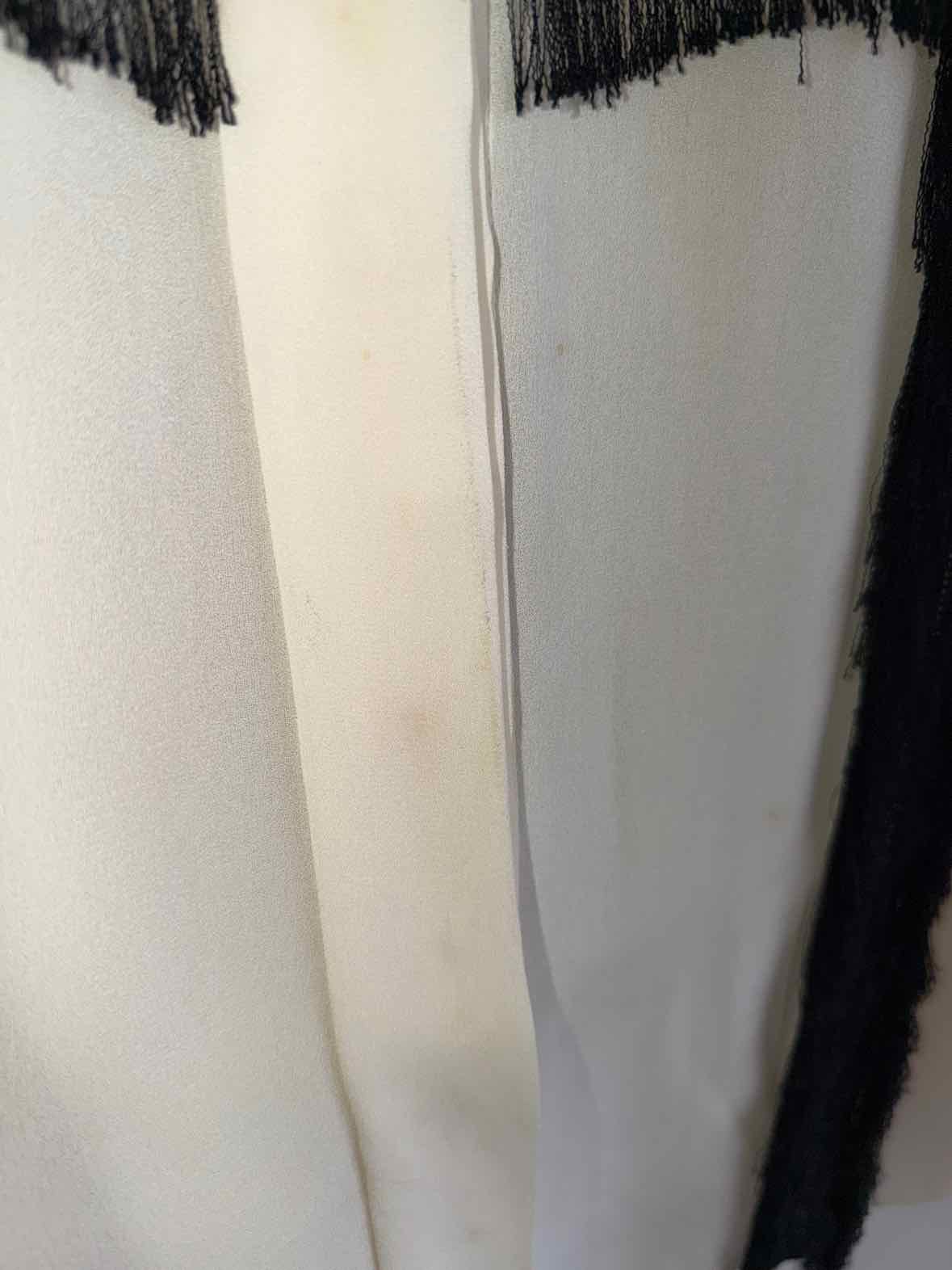 Chloe White and black Size 40 Shirt