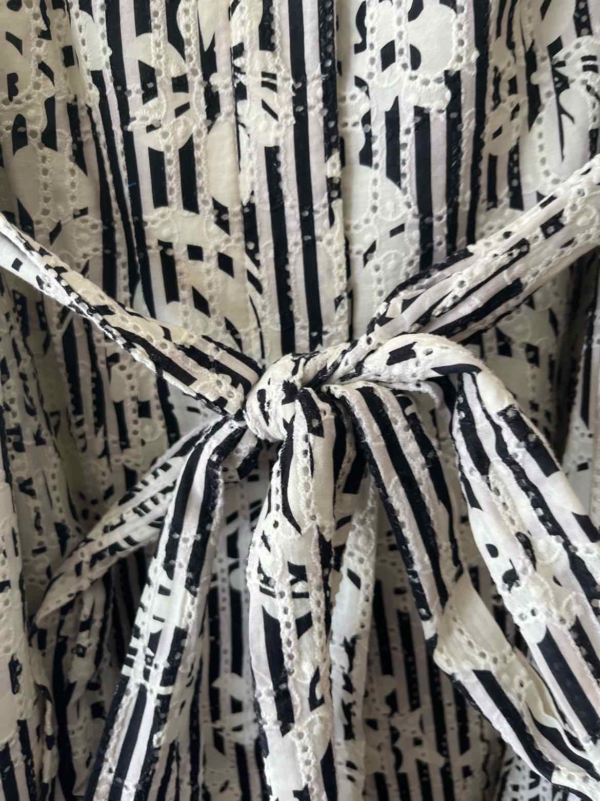 Alex Marie Off White and Black Size 18W Dress