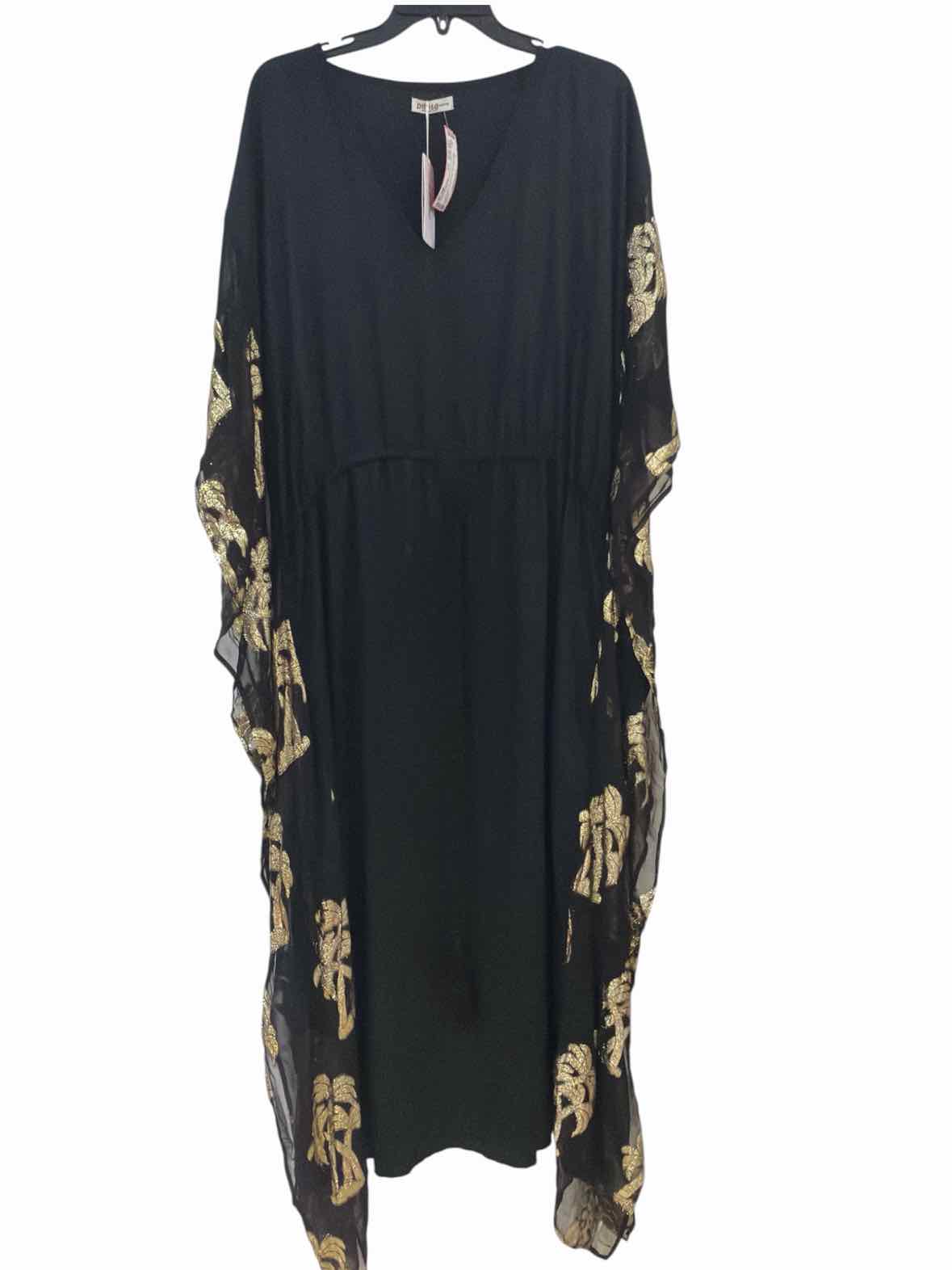 Pitusa Black and Gold Size OS Coverup