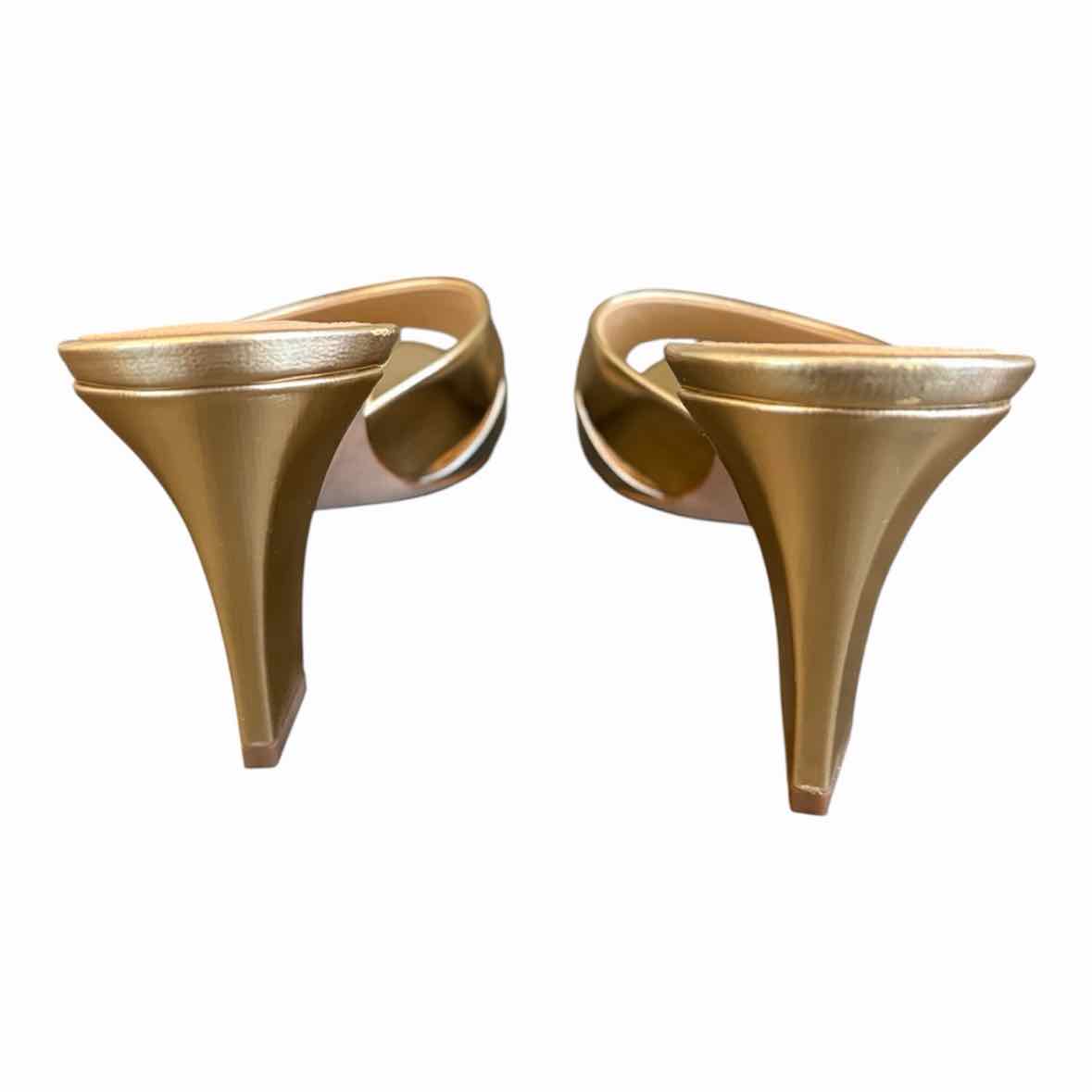 Veronica Beard metallic gold Size 6.5 Shoes
