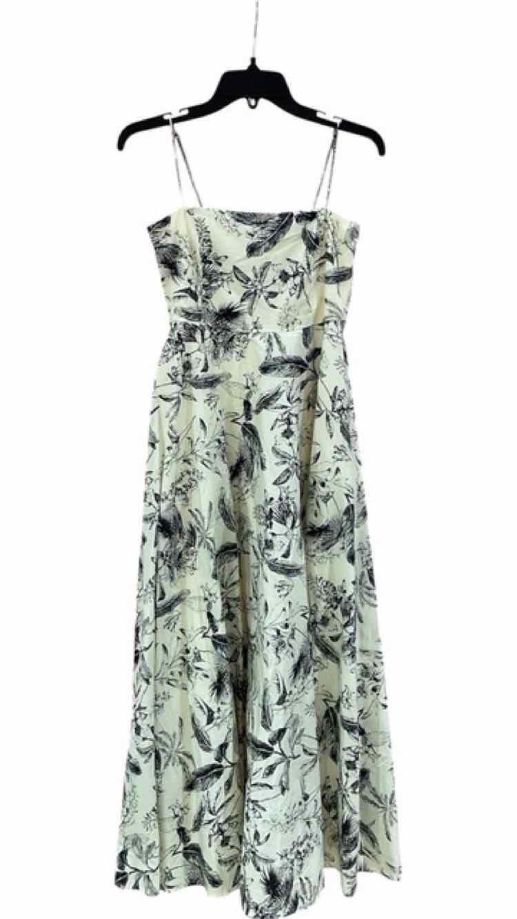 Klesis Cream and Black Size S Dress