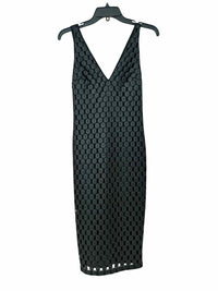 Elizabeth & James Black Size 4 Dress