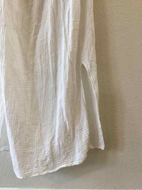 Saks Fifth Avenue White Size M Dress