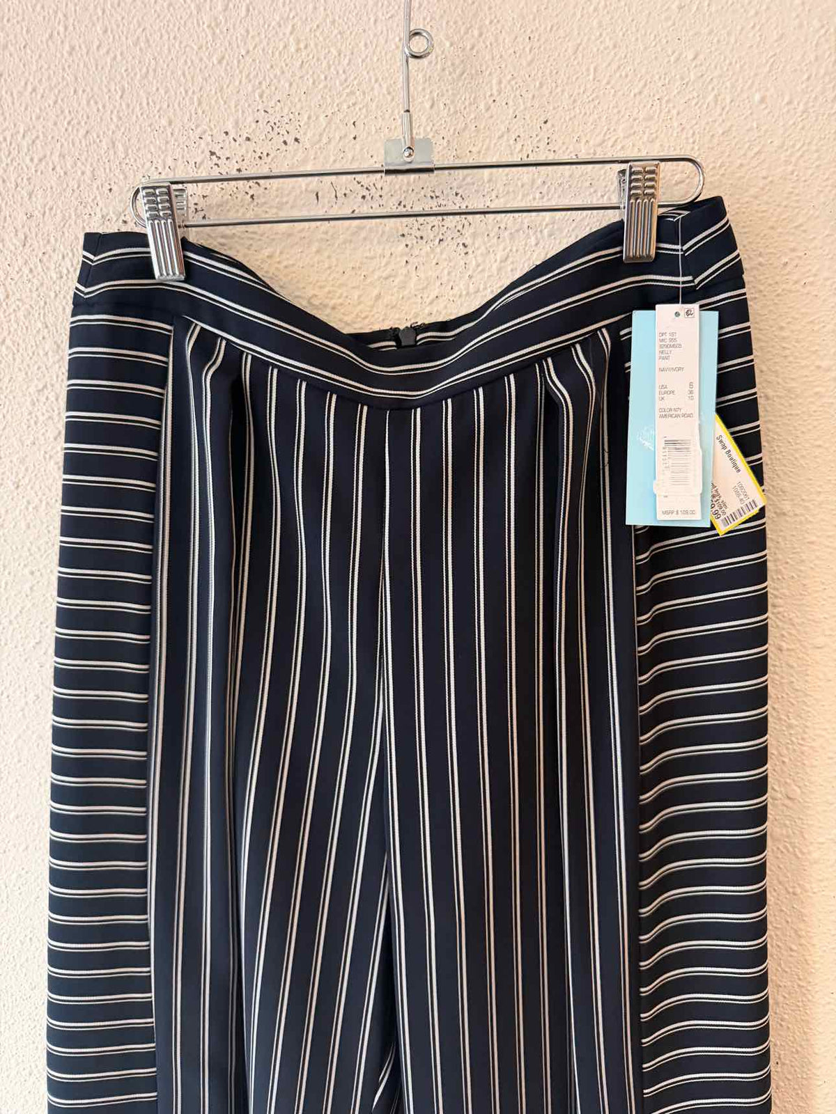 Antonio Melani Navy & Ivory Size 6 Pants
