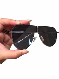 DIFF Black Sunglasses