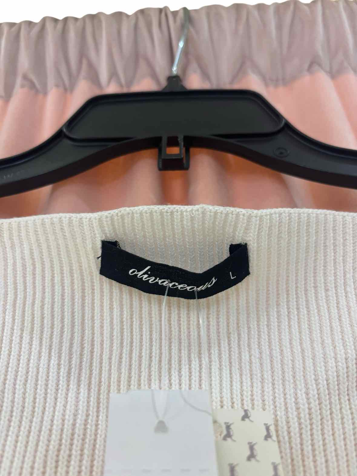 Olivaceous White Size L Blouse