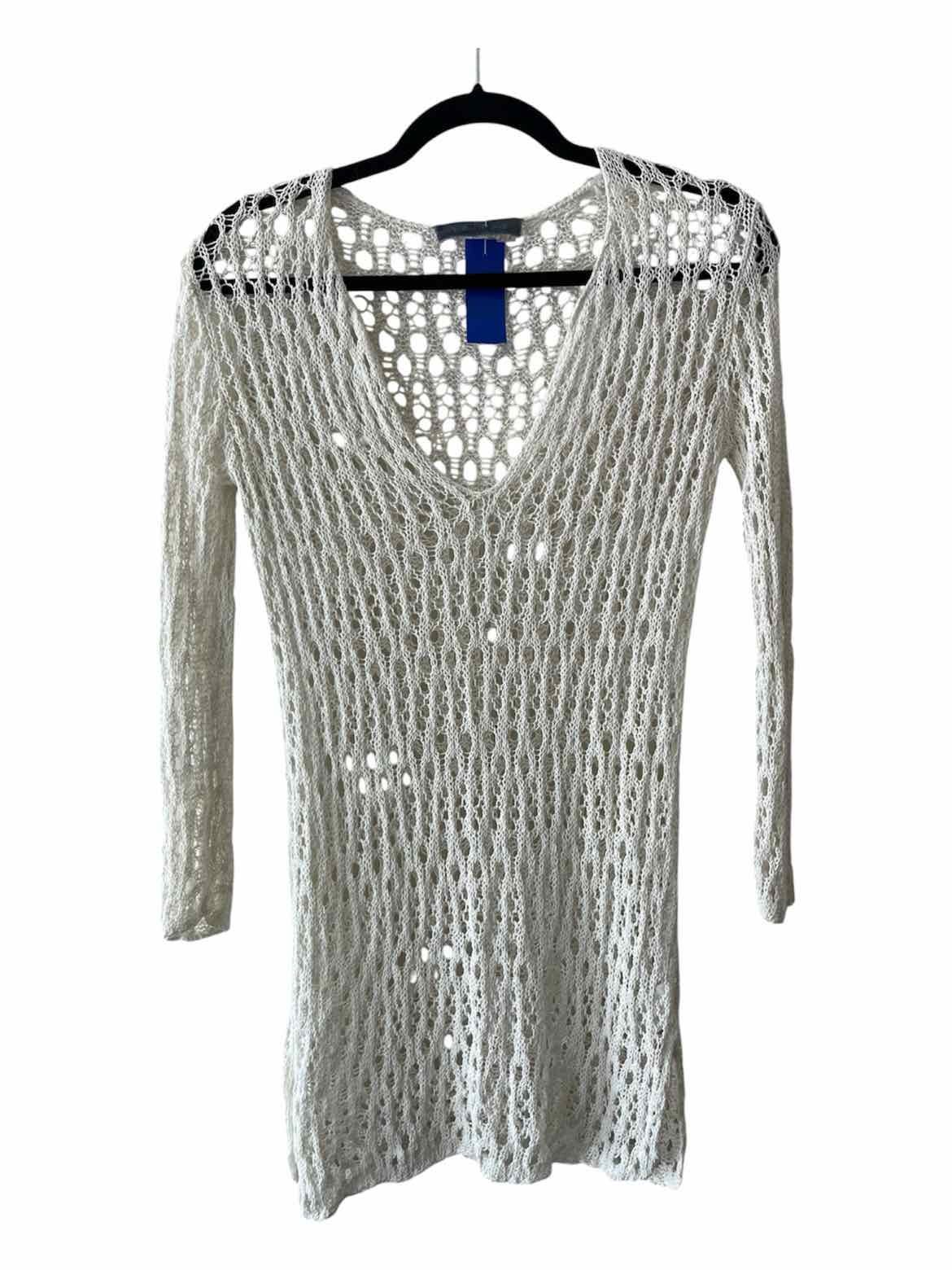 Velvet White Size M Shirt