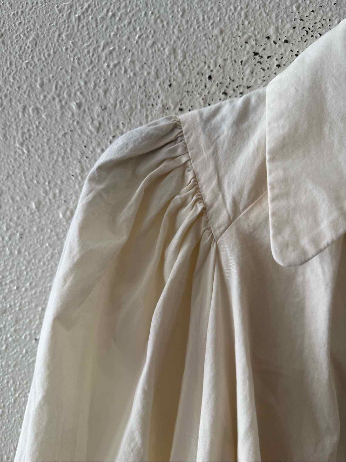 LaRoque Ivory Size S Blouse