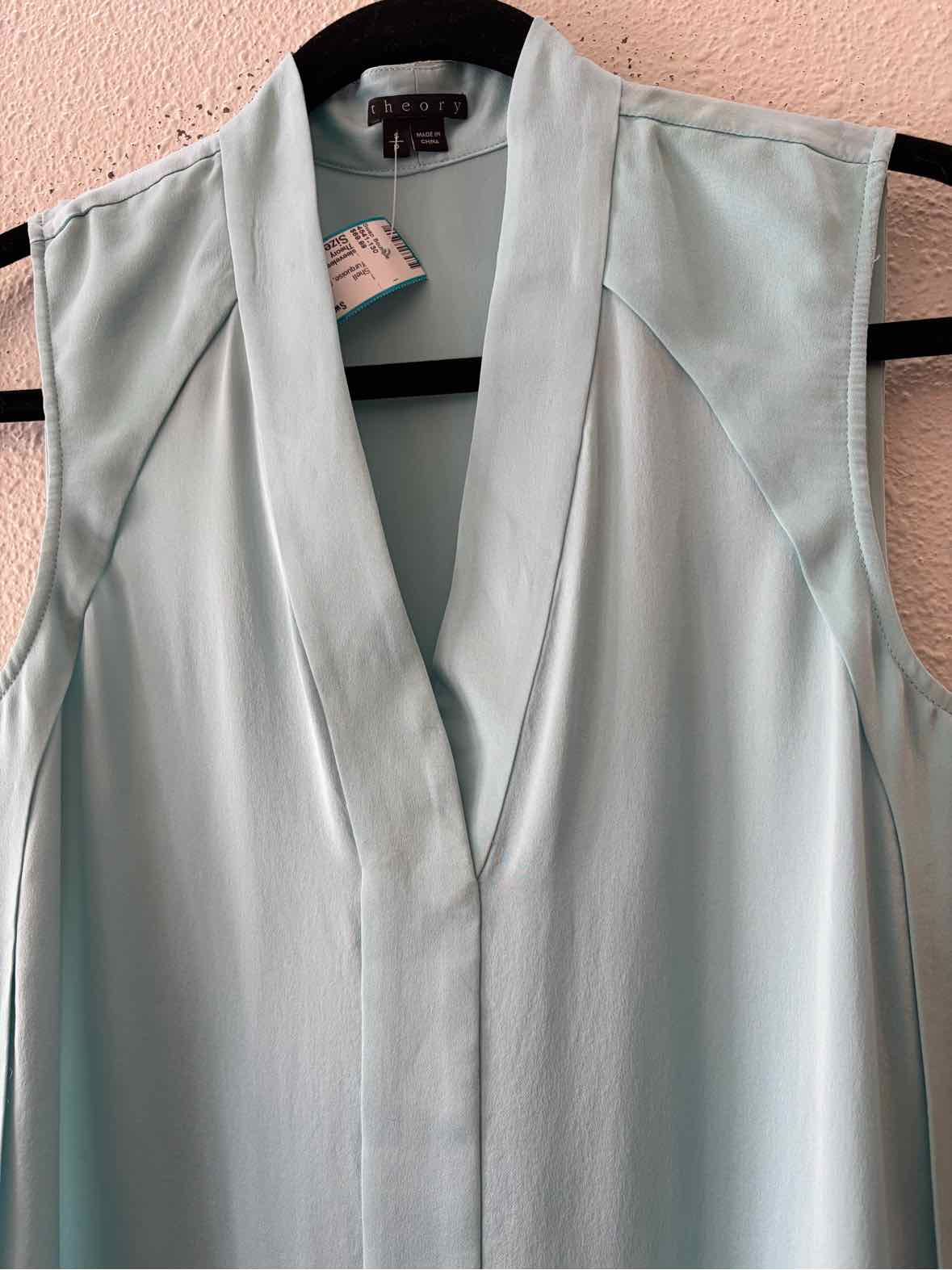 Theory Turquoise Size S Shell