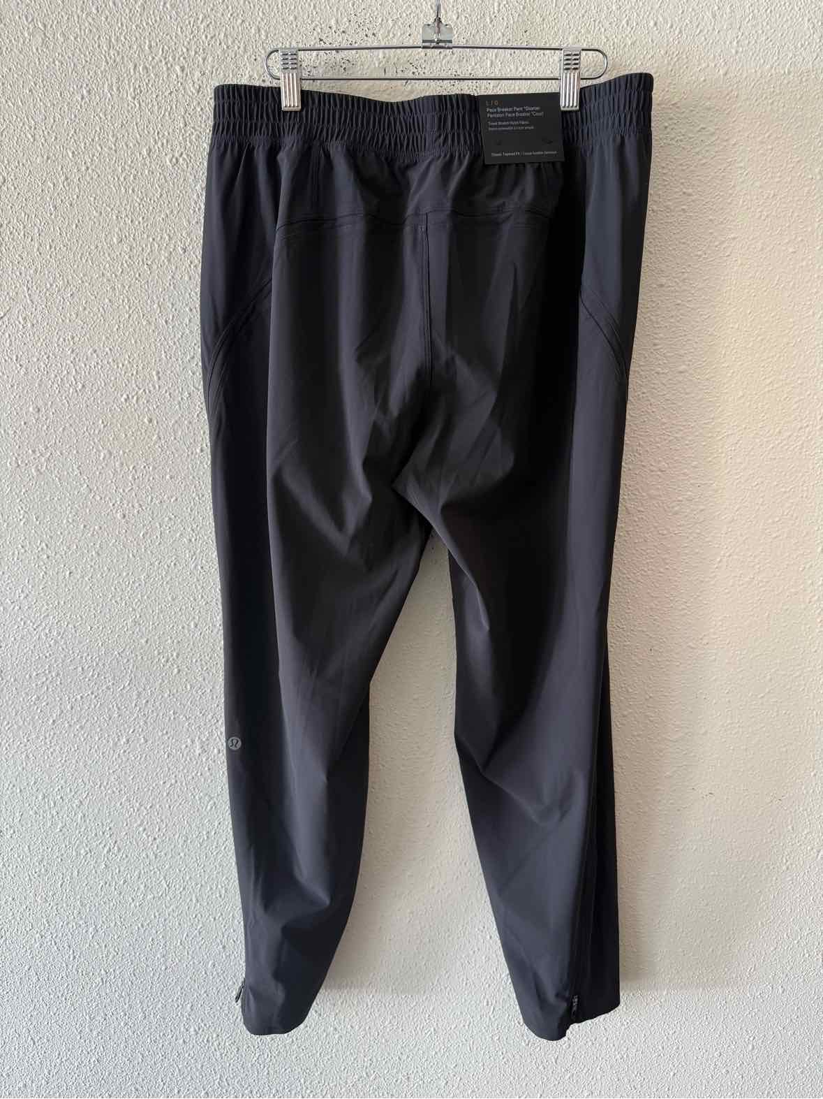 Lululemon Black Size L Jogger