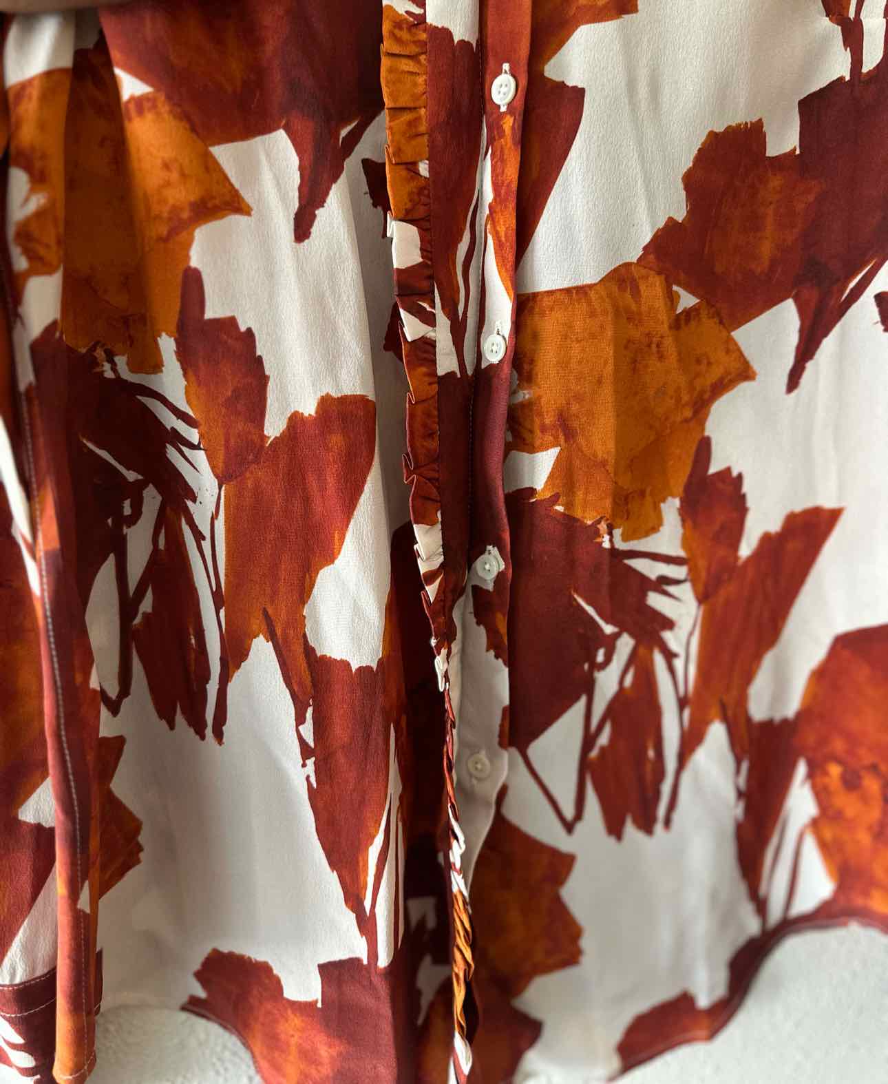 Sara Roka Ivory and Brown Size No Label Shirt