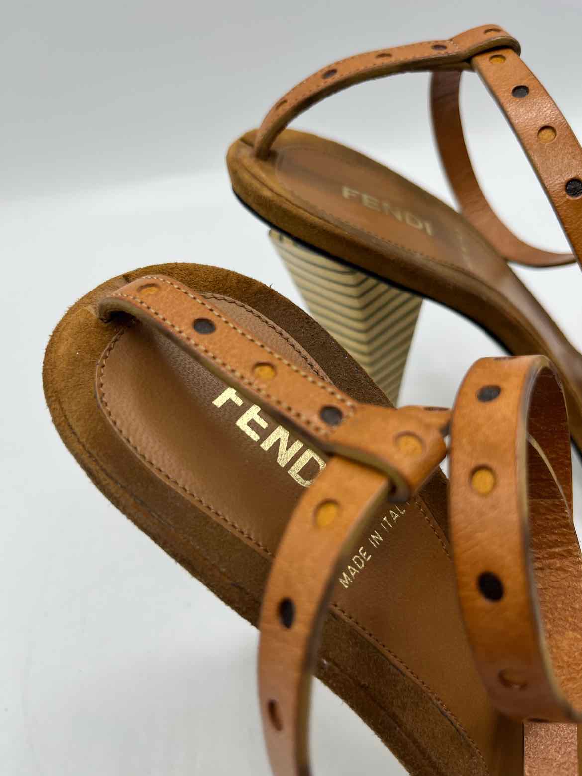Fendi Brown multi Size 39 Shoes