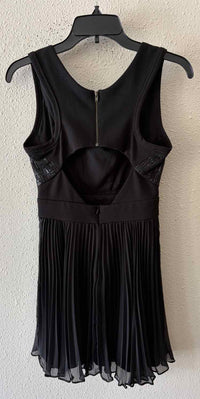 Slate & Willow Black Size 0 Dress