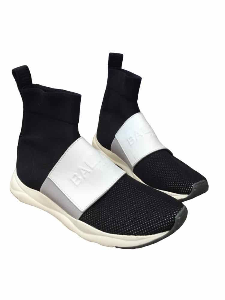 Egenskab med tiden leder Shoe Size 37 Balmain Black and white Shoes – Swap Boutique